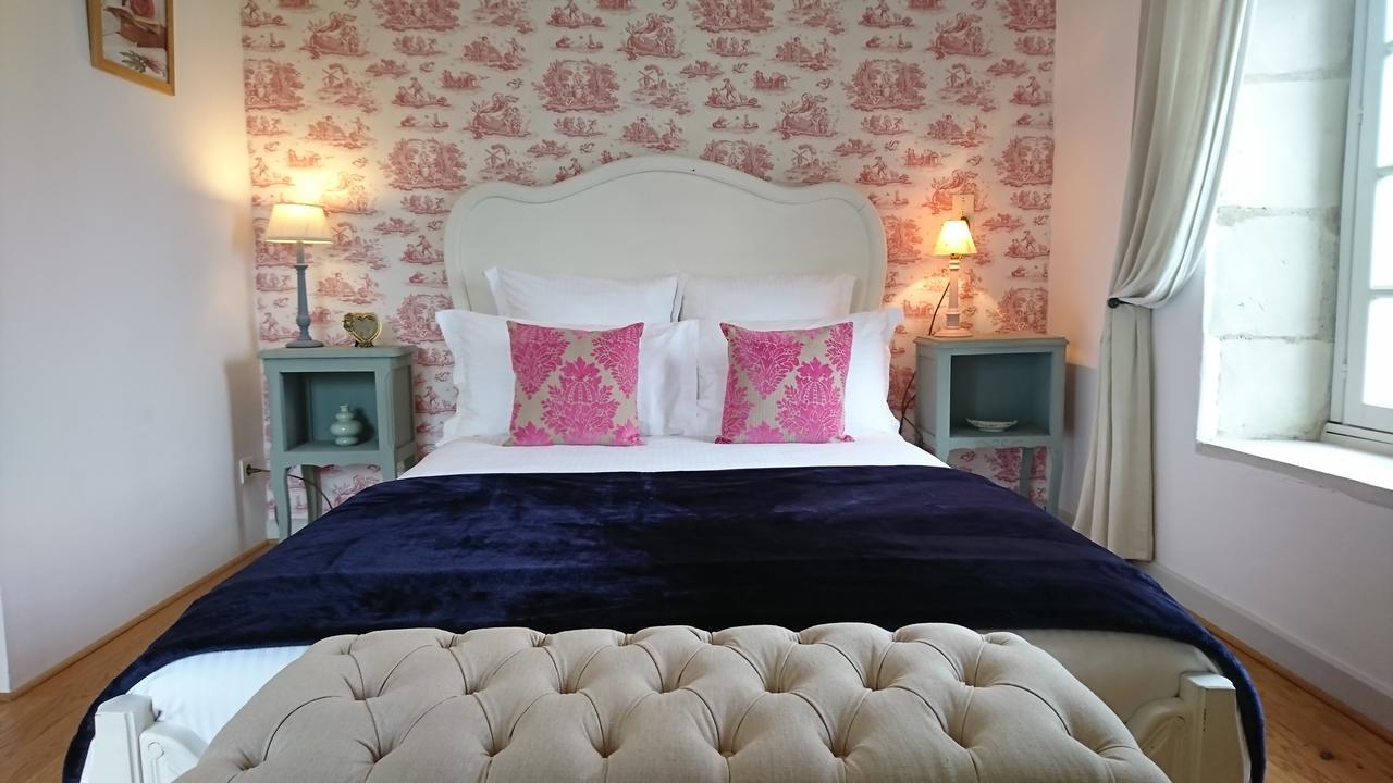 Villa L'Olivier Monts-sur-Guesnes Habitación foto