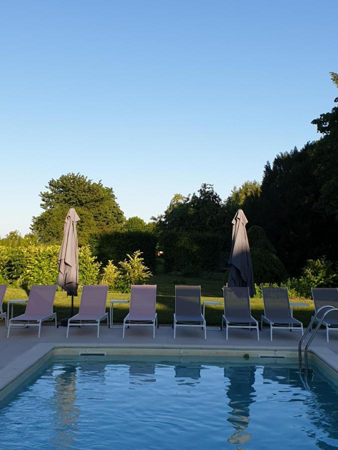 Villa L'Olivier Monts-sur-Guesnes Exterior foto
